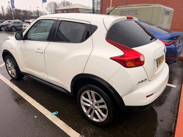 2011 Nissan Juke 1.6L Acenta Premium 5dr - Photo 4