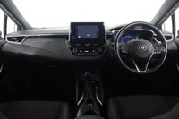 USED 2022 72 TOYOTA COROLLA 1.8 VVT-h Design Touring Sports 5dr Petrol Hybrid CVT Euro 6 (s/s) (140 ps) Rev Cam, Heated Seats,