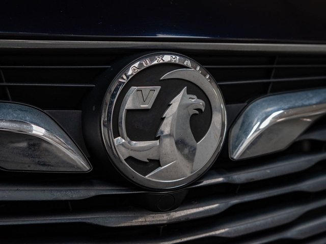 2017 Vauxhall Insignia - Photo 4