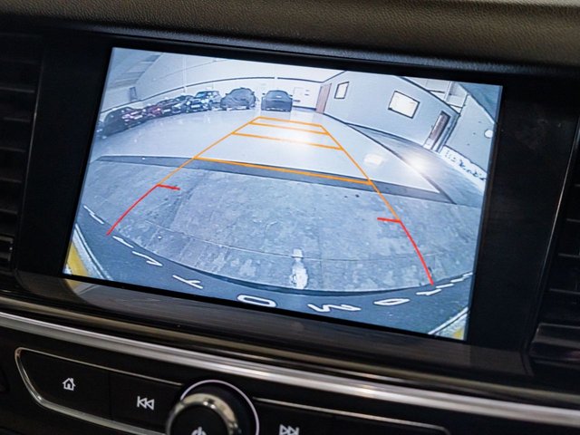 2017 Vauxhall Insignia - Photo 10