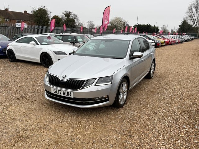 2017 SKODA OCTAVIA 2.0 TDI SE L Euro 6 (s/s) 5dr - Photo 10