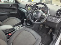 USED 2017 17 MINI COUNTRYMAN 1.5 Cooper SUV 5dr Petrol Auto 6Spd ALL4 Euro 6 (s/s) (136 ps) 