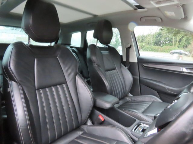 2018 SKODA KAROQ - Photo 9