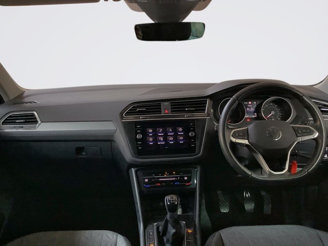 2022 Volkswagen Tiguan 1.5L Life 5dr - Photo 3