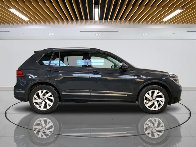 2022 Volkswagen Tiguan 1.5L Life 5dr - Photo 8