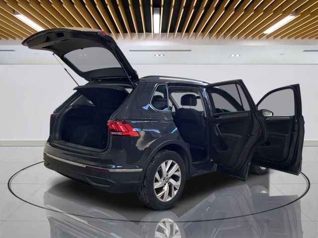 2022 Volkswagen Tiguan 1.5L Life 5dr - Photo 9