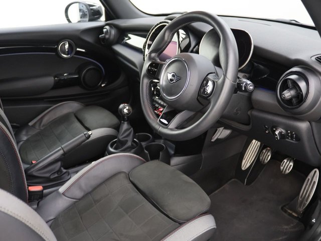 2023 MINI Hatch 1.5L Cooper Sport 3dr - Photo 10