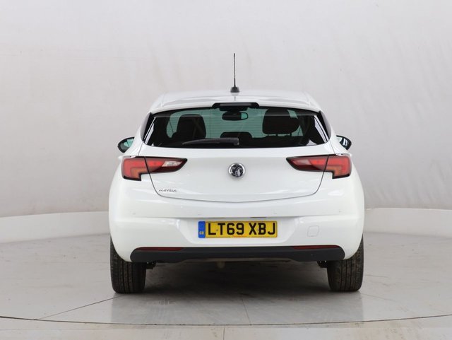 2019 Vauxhall Astra 1.4L Griffin 5dr - Photo 9