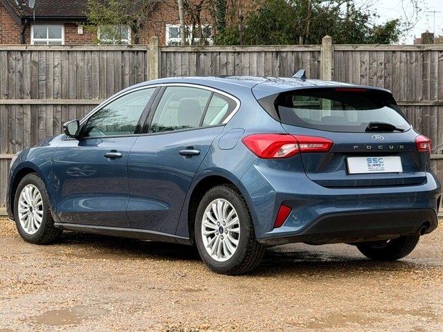 2018 Ford Focus - Photo 4