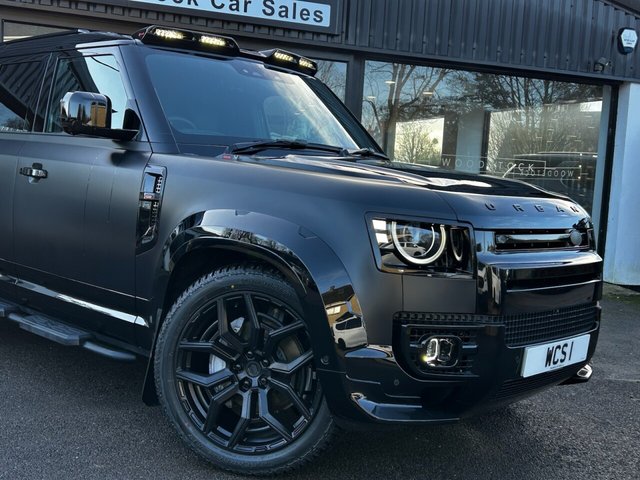 2026 Land Rover DEFENDER 110 - Photo 8