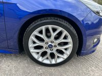USED 2015 15 FORD FOCUS 1.5 TDCi Zetec S Hatchback 5dr Diesel Manual Euro 6 (s/s) (120 ps) *** 2 KEYS, FRESHLY SERVICED, NEW TYRES *** FINANCE AVAILABLE FROM 9.9% APR ***