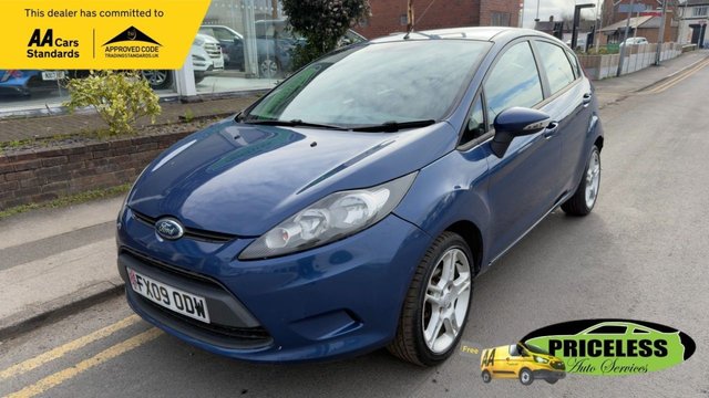2010 FIESTA 1.4 TDCI STYLE HATCHBACK 5DR DIESEL MANUAL 110 G KM, 67 BHP... photo