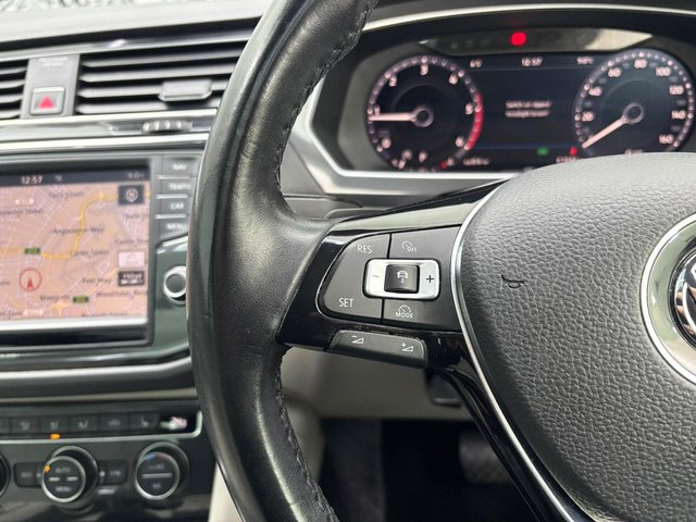 2016 Volkswagen Tiguan 2L Sel 5dr - Photo 9