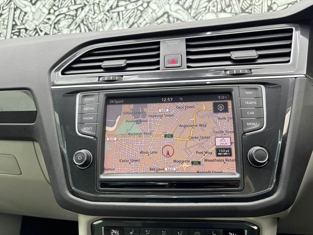 2016 Volkswagen Tiguan 2L Sel 5dr - Photo 10