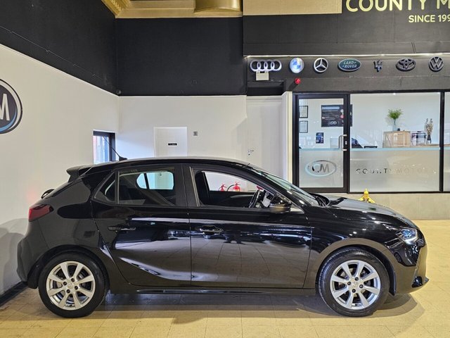 2022 Vauxhall Corsa 1.2L Design 5dr - Photo 2