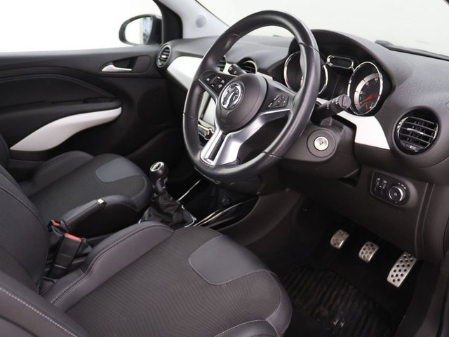 2017 Vauxhall Adam 1.2L Energised 3dr - Photo 10