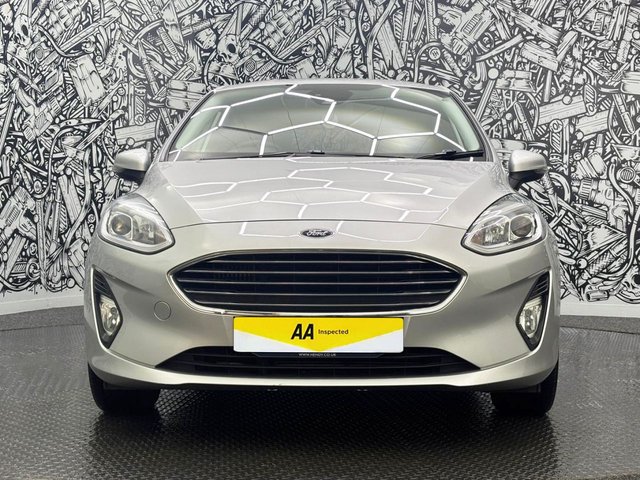 2018 Ford Fiesta 1L Zetec 5dr - Photo 4