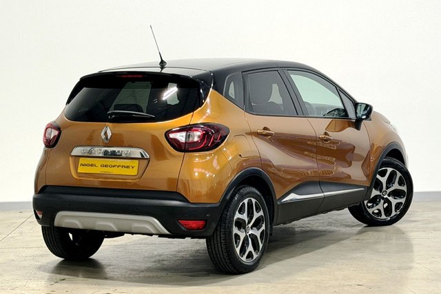 2019 RENAULT CAPTUR 0.9 TCe ENERGY GT Line SUV 5dr Petrol Manual Euro 6 (s/s) (90 ps) - Photo 7