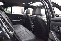 USED 2020 69 BMW 3 SERIES 3.0 330d M Sport Saloon 4dr Diesel Auto xDrive Euro 6 (s/s) (265 ps) TECH, PREMIUM & M SPORT+ PACKS