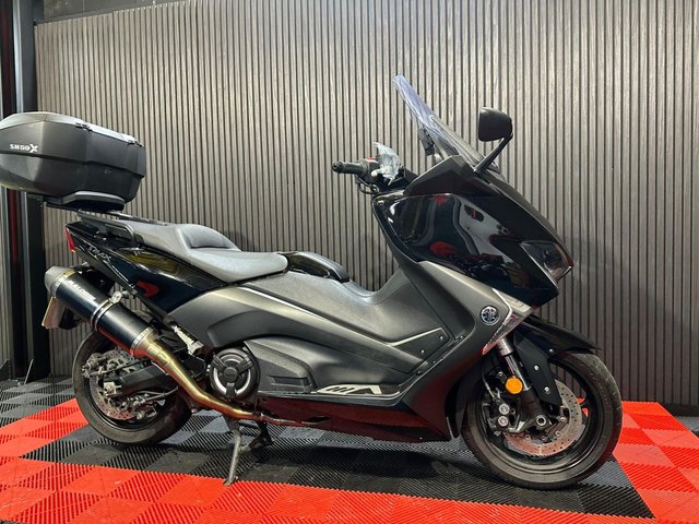 View our YAMAHA TMAX 530