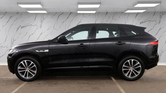 2019 Jaguar F-Pace 2L R-Sport 5dr - Photo 8