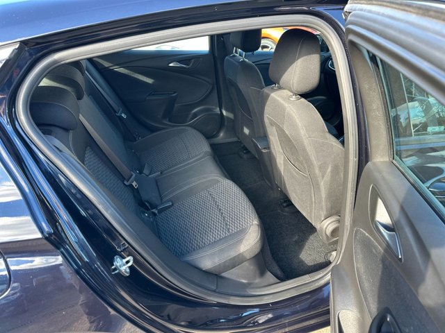 2018 VAUXHALL ASTRA 1.4i Turbo SRi Nav Hatchback 5dr Petrol Manual Euro 6 (150 ps) - Photo 6