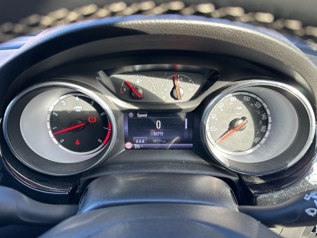 2018 VAUXHALL ASTRA 1.4i Turbo SRi Nav Hatchback 5dr Petrol Manual Euro 6 (150 ps) - Photo 11