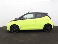 USED 2016 66 TOYOTA AYGO 1.0 VVT-i x-cite 3 Yellow Bi-Tone Hatchback 5dr Petrol Manual Euro 6 (68 ps) BLUETOOTH | REAR VIEW CAMERA