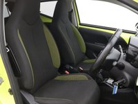 USED 2016 66 TOYOTA AYGO 1.0 VVT-i x-cite 3 Yellow Bi-Tone Hatchback 5dr Petrol Manual Euro 6 (68 ps) BLUETOOTH | REAR VIEW CAMERA