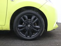 USED 2016 66 TOYOTA AYGO 1.0 VVT-i x-cite 3 Yellow Bi-Tone Hatchback 5dr Petrol Manual Euro 6 (68 ps) BLUETOOTH | REAR VIEW CAMERA