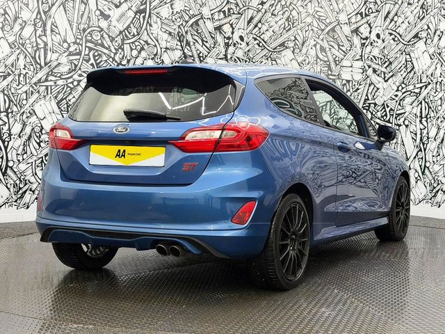 2019 Ford Fiesta 1.5L St-3 3dr - Photo 8