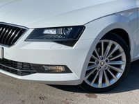 USED 2017 67 SKODA SUPERB 2.0 TDI SE L Executive Hatchback 5dr Diesel DSG Euro 6 (s/s) (190 ps) TIMING BELT KIT CHANGED BY DEALER