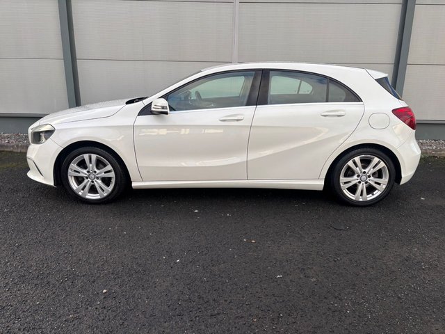 2017 MERCEDES-BENZ A-CLASS 1.5 A180d Sport Hatchback 5dr Diesel 7G-DCT Euro 6 (s/s) (109 ps) - Photo 9