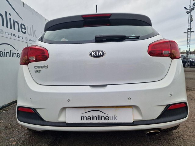 2015 KIA CEED - Photo 9