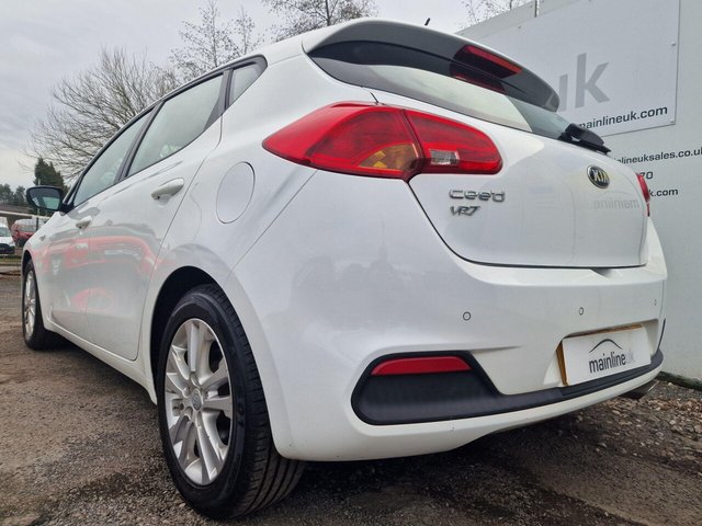 2015 KIA CEED - Photo 3