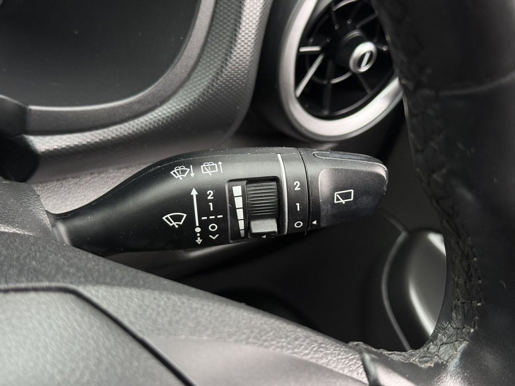 USED 2021 21 HYUNDAI KONA 1.0 T-GDi MHEV SE Connect SUV 5dr Petrol Hybrid Manual Euro 6 (s/s) (120 ps) Rear Camera, Apple Carplay