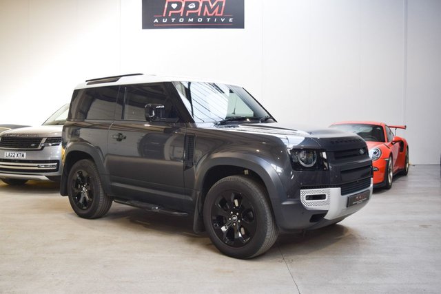 View our LAND ROVER DEFENDER