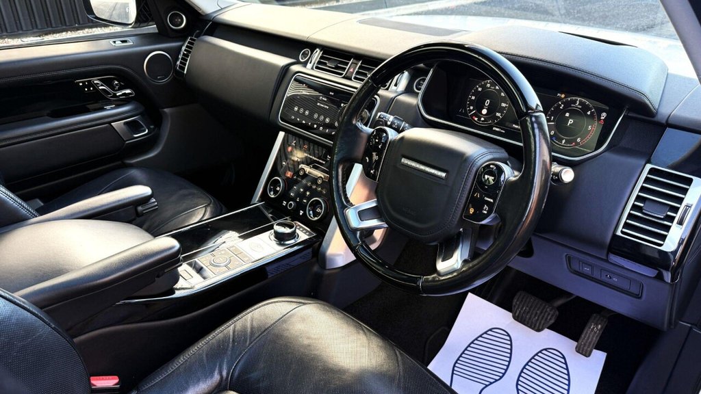 USED 2018 67 LAND ROVER RANGE ROVER 3.0 TD V6 Vogue SE Auto 4WD Euro 6 (s/s) 5dr PANROOF|BLACK PACK |22