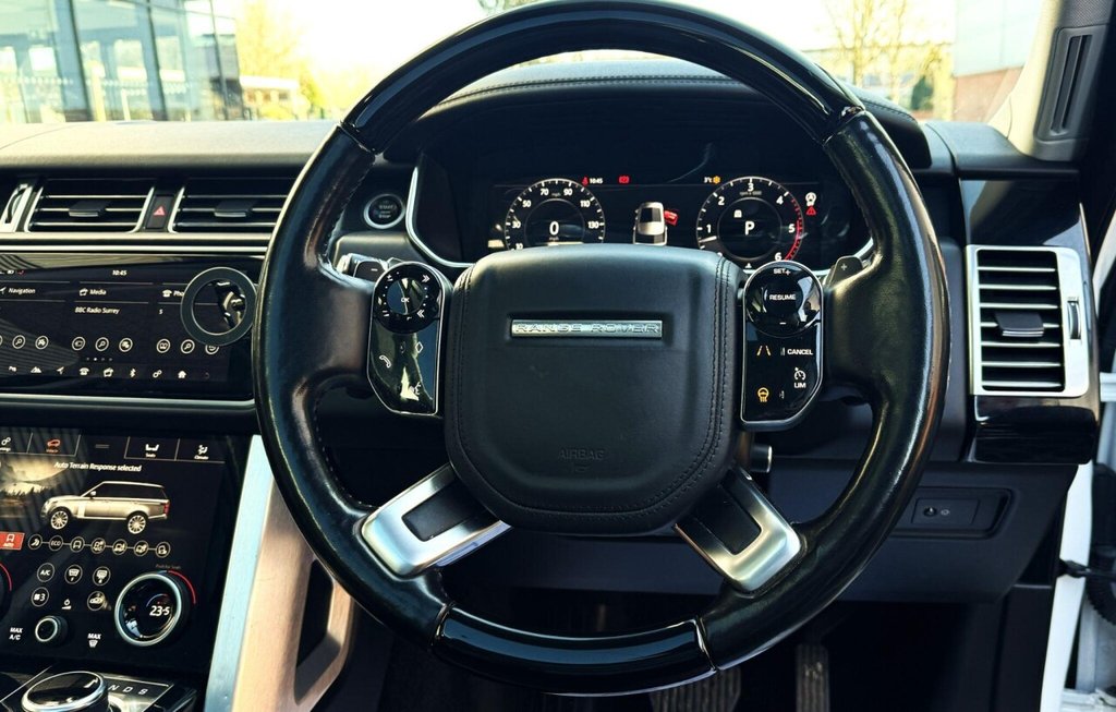 USED 2018 67 LAND ROVER RANGE ROVER 3.0 TD V6 Vogue SE Auto 4WD Euro 6 (s/s) 5dr PANROOF|BLACK PACK |22