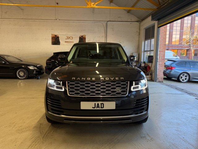 View our LAND ROVER RANGE ROVER