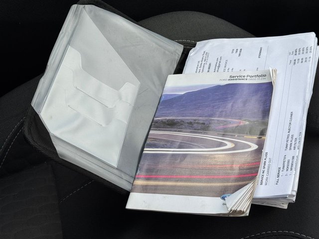 2014 Ford Fiesta 1L Zetec S 3dr - Photo 5