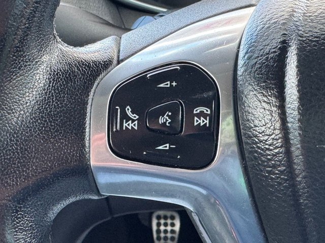 2014 Ford Fiesta 1L Zetec S 3dr - Photo 7