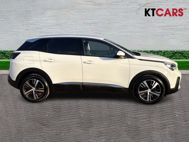 2019 PEUGEOT 3008 1.5 BlueHDi Allure SUV 5dr Diesel Manual Euro 6 (s/s) (130 ps) - Photo 9
