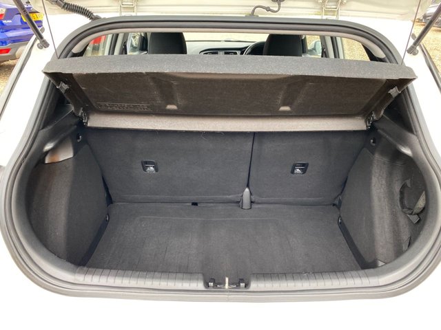 2018 Hyundai I20 1.2L SE Launch Edition 5dr - Photo 10