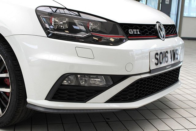2016 VOLKSWAGEN POLO 1.8 TSI BlueMotion Tech GTI Hatchback 5dr Petrol Manual Euro 6 (s/s) (192 ps) - Photo 9