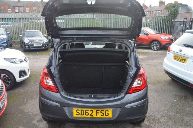 2012 VAUXHALL CORSA 1.2i ecoFLEX 16V SE Hatchback 5dr Petrol Manual Euro 5 (s/s) (85 ps) - Photo 11