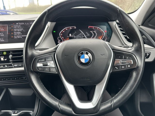 2021 BMW 1 SERIES - Photo 12