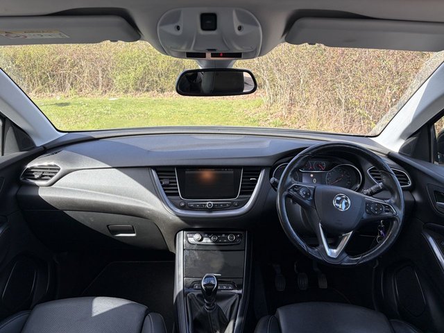 2019 VAUXHALL GRANDLAND X - Photo 9