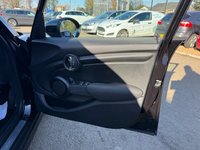 USED 2020 70 MINI HATCH 1.5 Cooper Classic Hatchback 5dr Petrol Steptronic Euro 6 (s/s) (136 ps) 