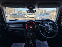 USED 2020 70 MINI HATCH 1.5 Cooper Classic Hatchback 5dr Petrol Steptronic Euro 6 (s/s) (136 ps) 